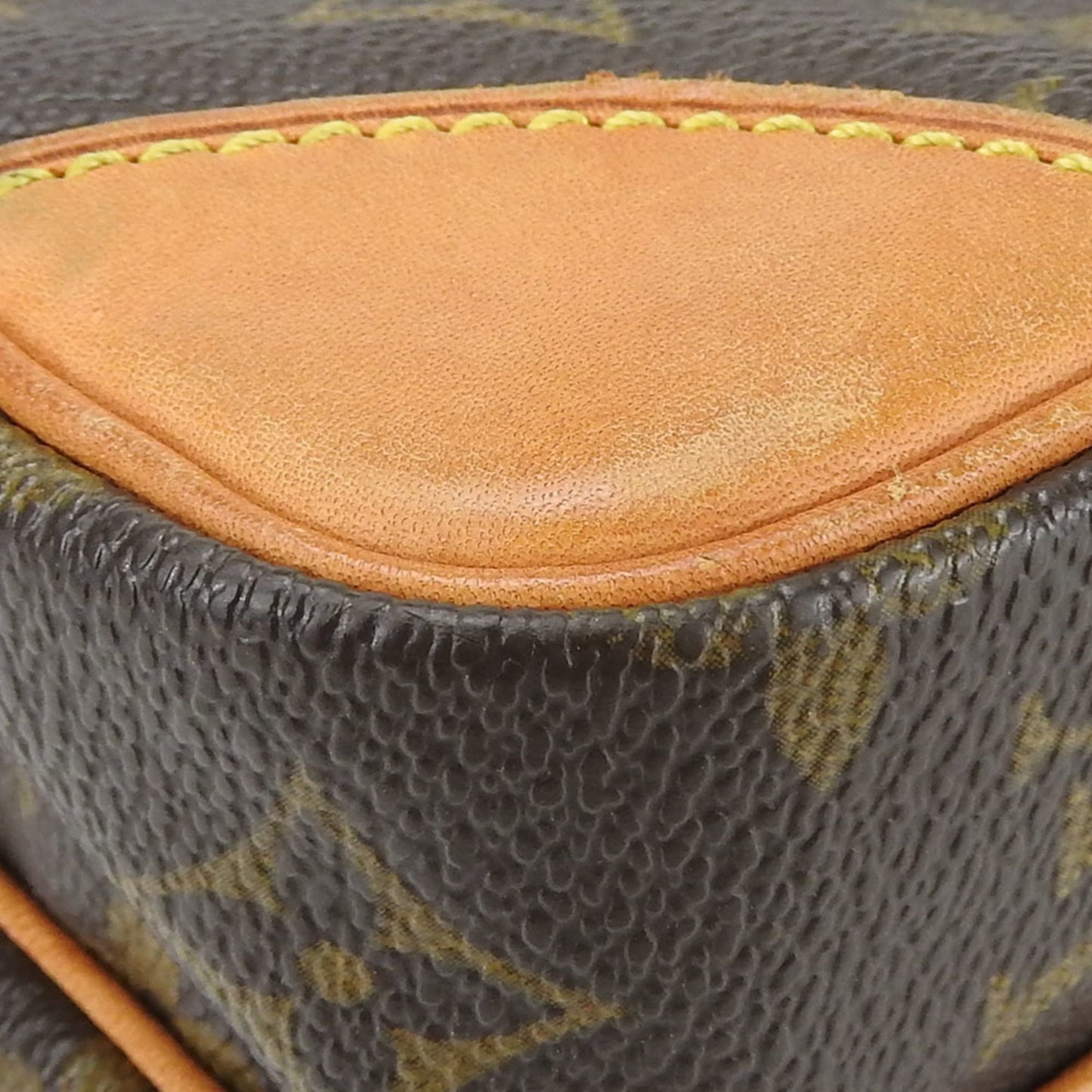 Louis Vuitton Monogram  Monogram Pochette Shoulder Bag