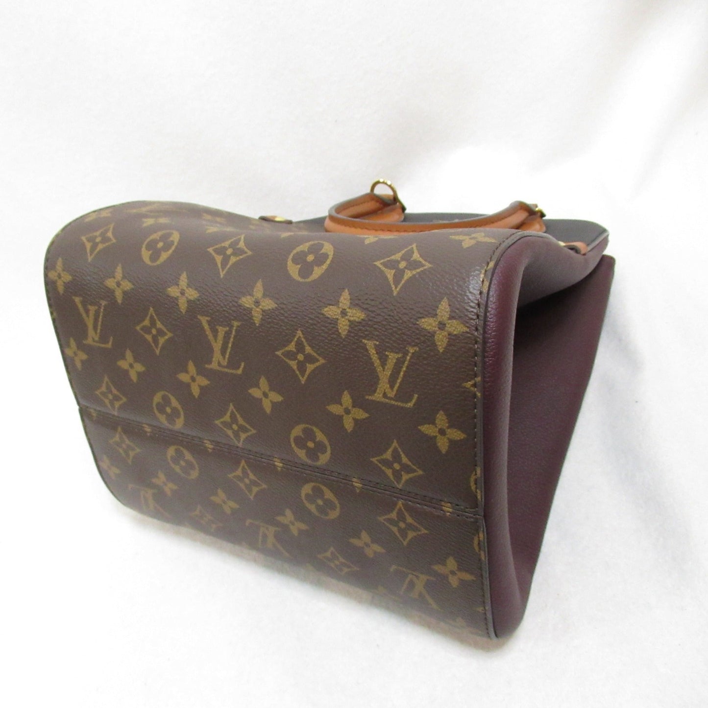 Louis Vuitton  Monogram Monogram Shoulder Bag
