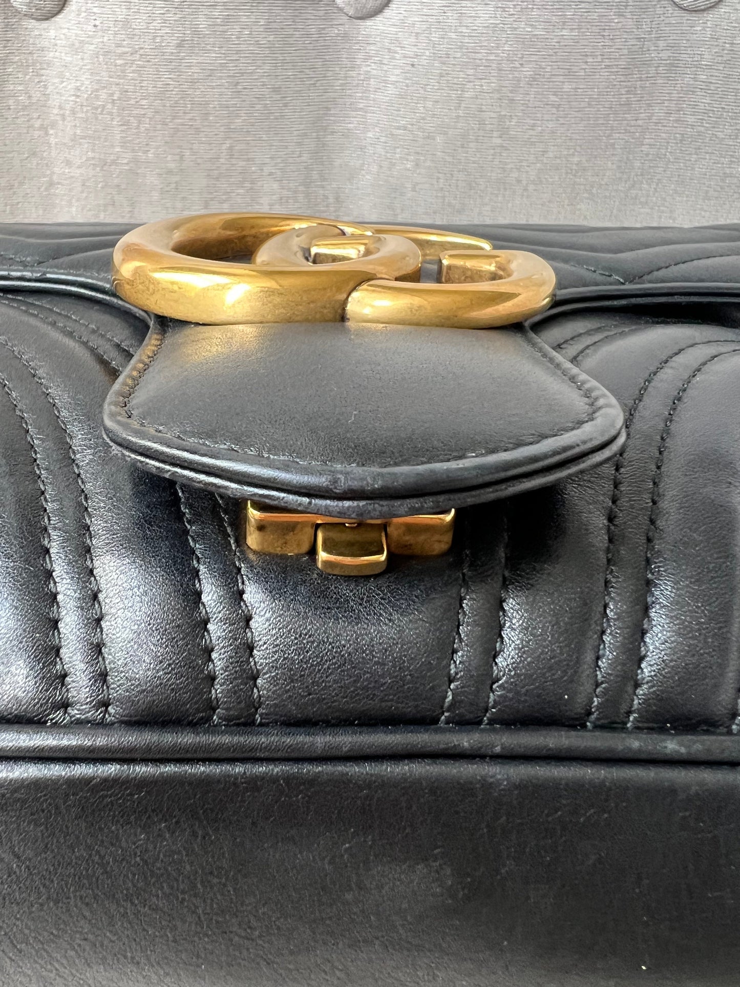 Gucci GG Black Marmont Medium Shoulder Bag