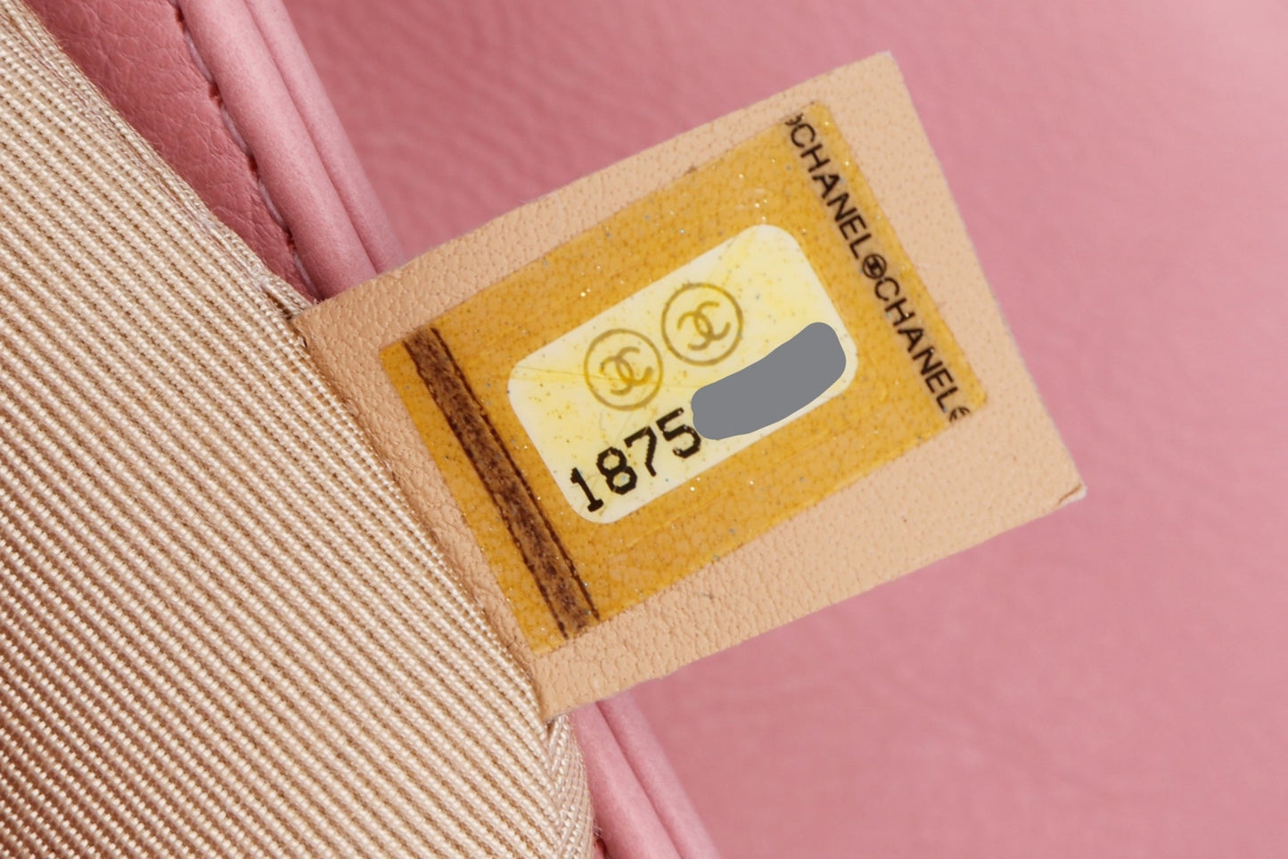 Chanel Quilted Pink Calf Leather Zippy Compartment Shoulder Bag (1875xxxx) width 28cm, Gold Chain, with  & Dust Cover