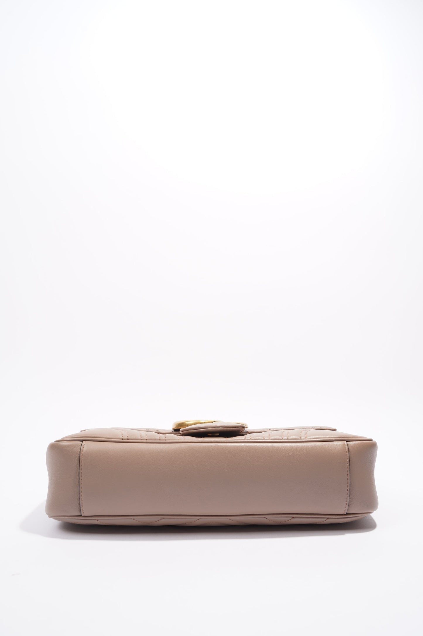 Gucci Womens Marmont Flap Nude Medium