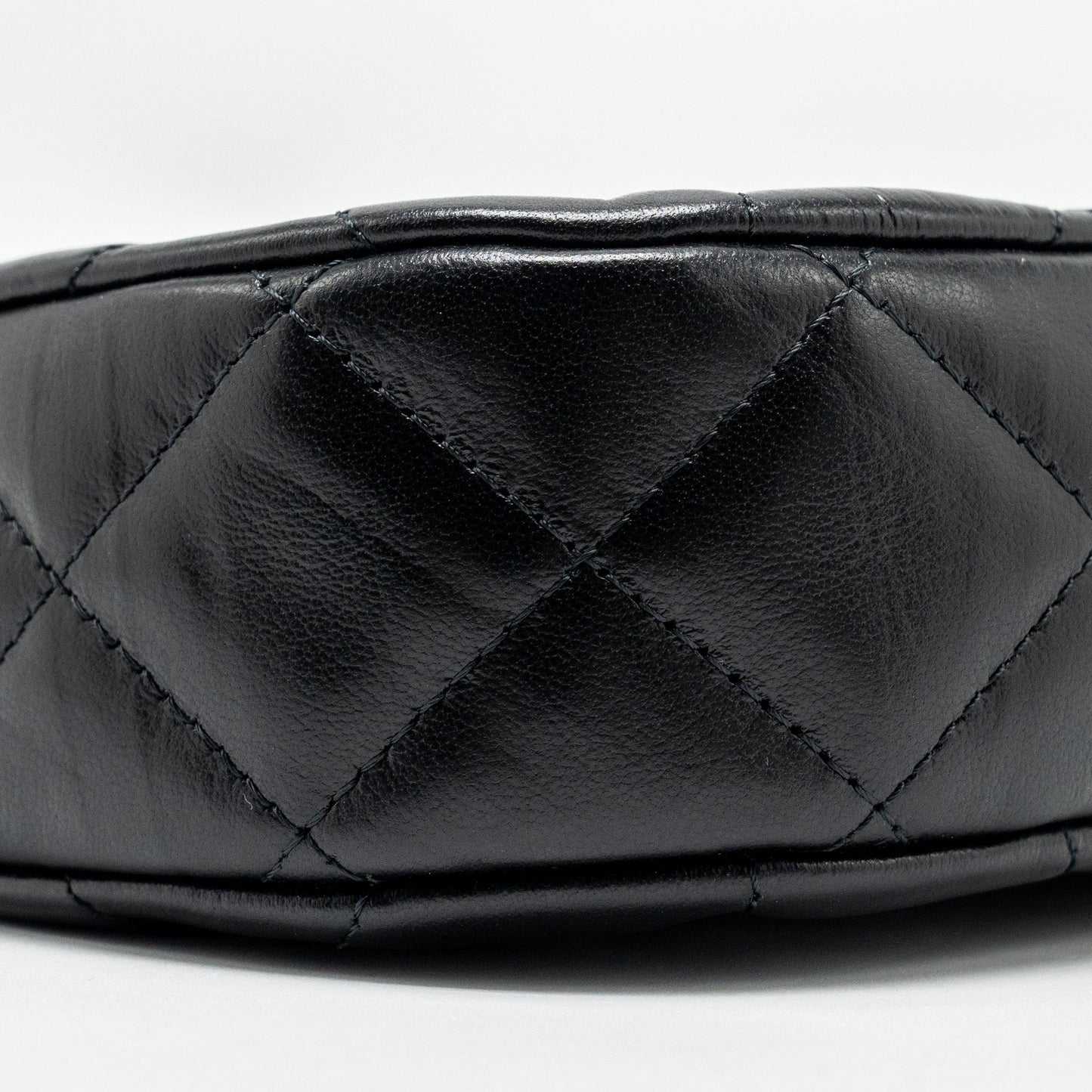 Chanel 23k Small Hobo Shoulder Bag Calfskin Black GHW (microchip)