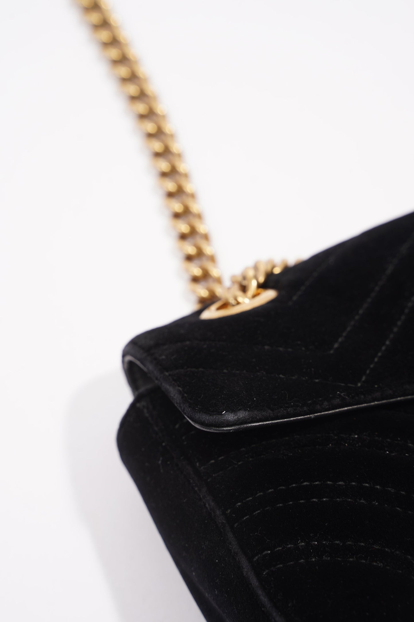 Gucci Womens Marmont Flap Bag Black Velvet Mini
