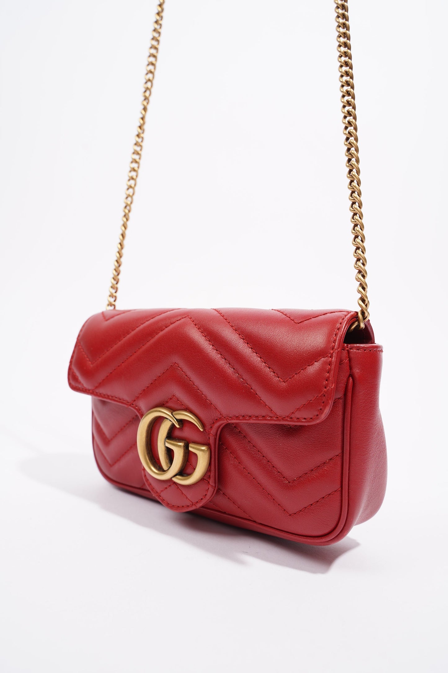 Gucci Womens Marmont Flap Red / Gold Super Mini