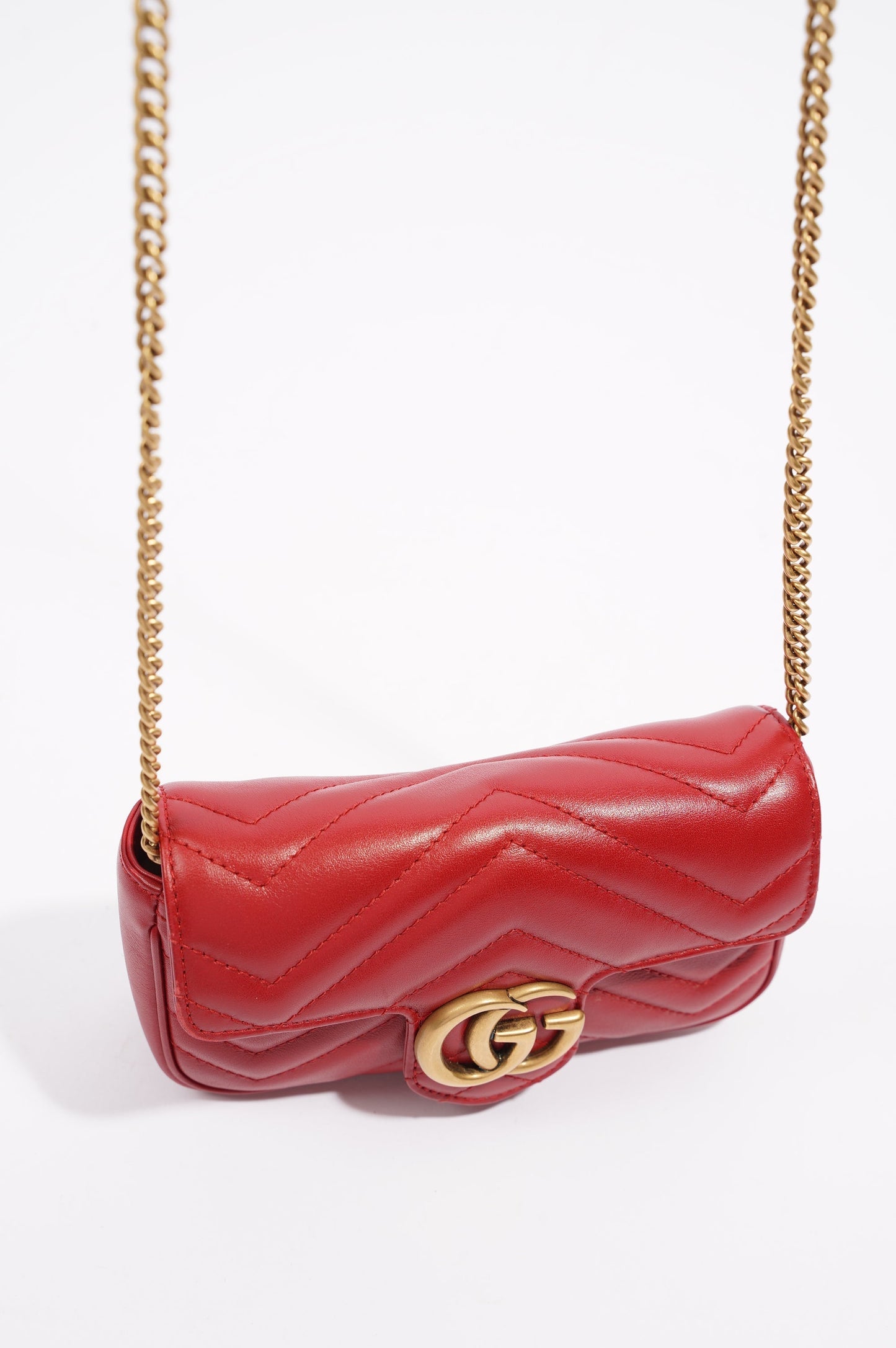 Gucci Womens Marmont Flap Red / Gold Super Mini