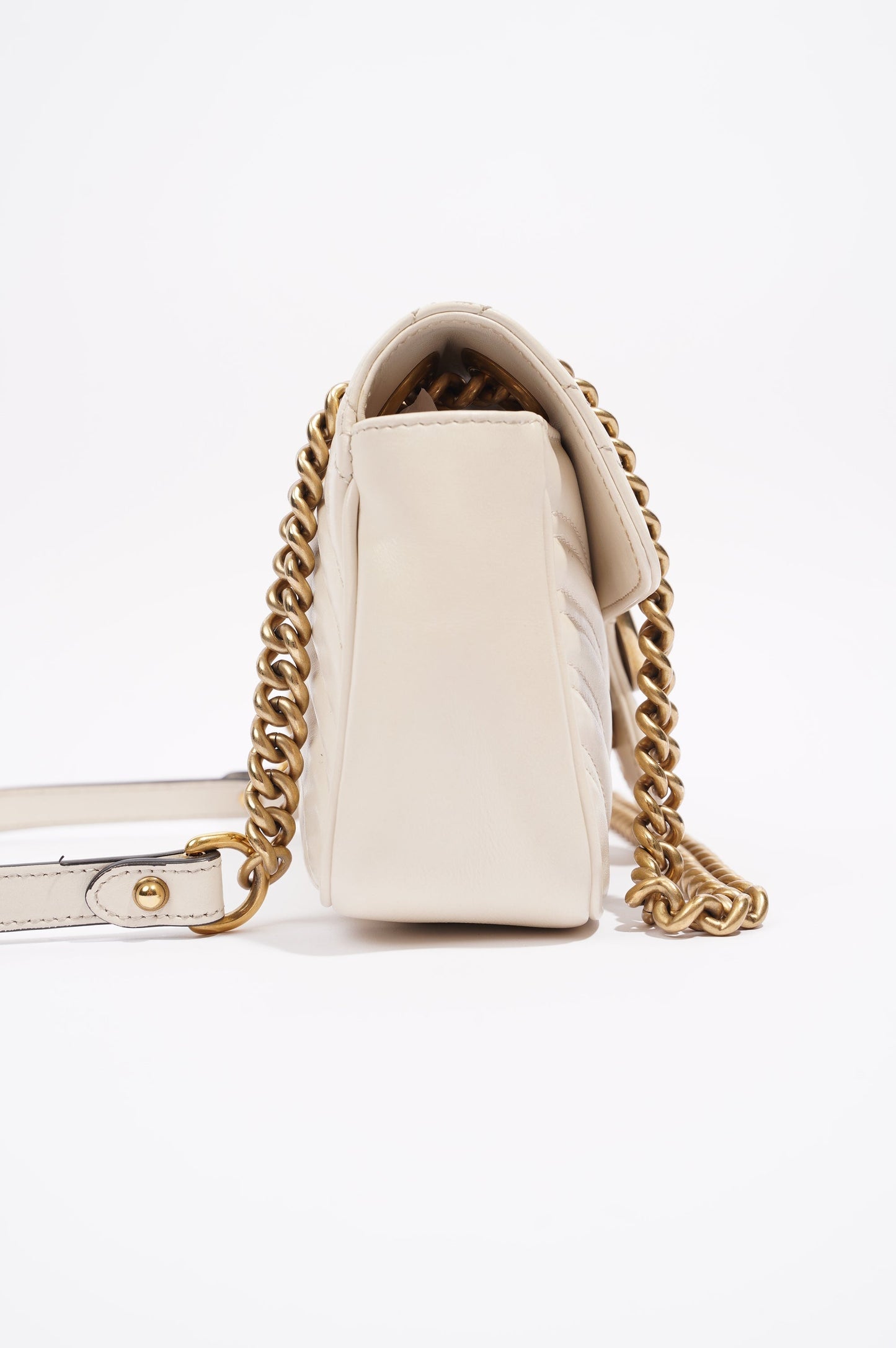 Gucci Womens Marmont Flap White Matelasse Mini