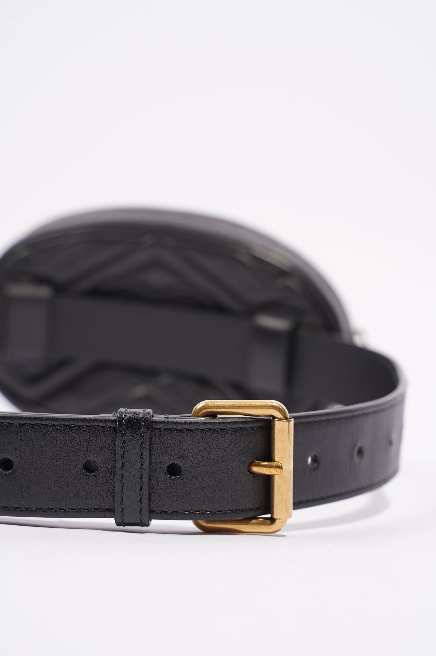 Gucci Womens Marmont Belt Bag Black / Gold 85