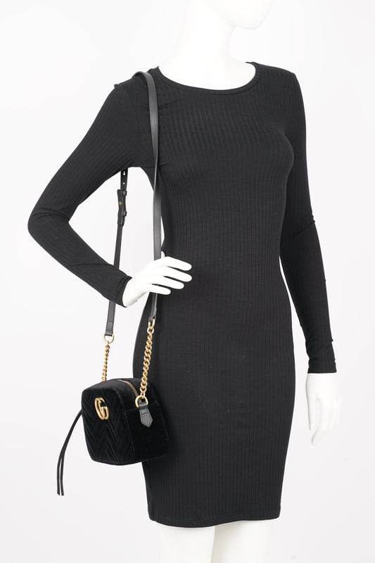 Gucci Womens GG Marmont Zip Bag Black Velvet Small