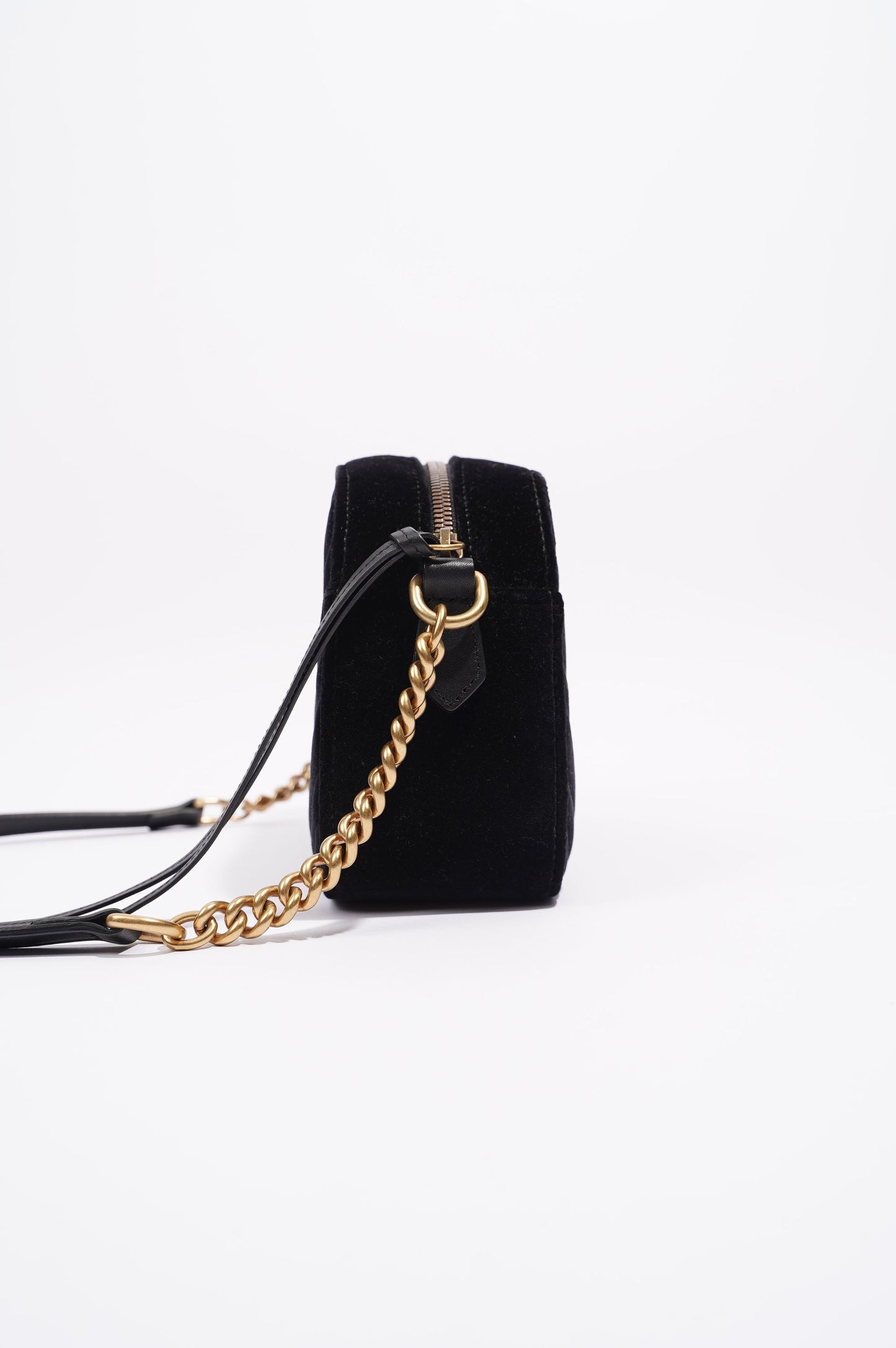 Gucci Womens GG Marmont Zip Bag Black Velvet Small