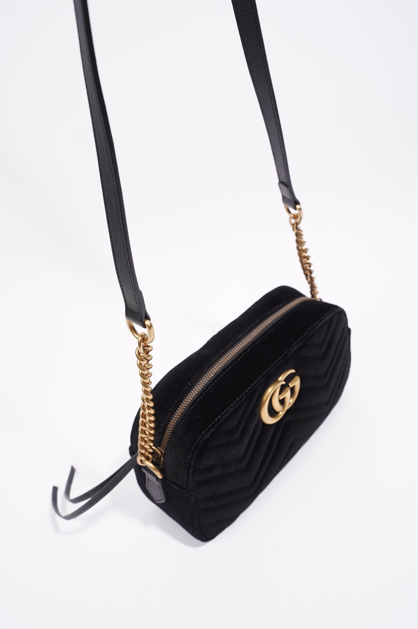 Gucci Womens GG Marmont Zip Bag Black Velvet Small