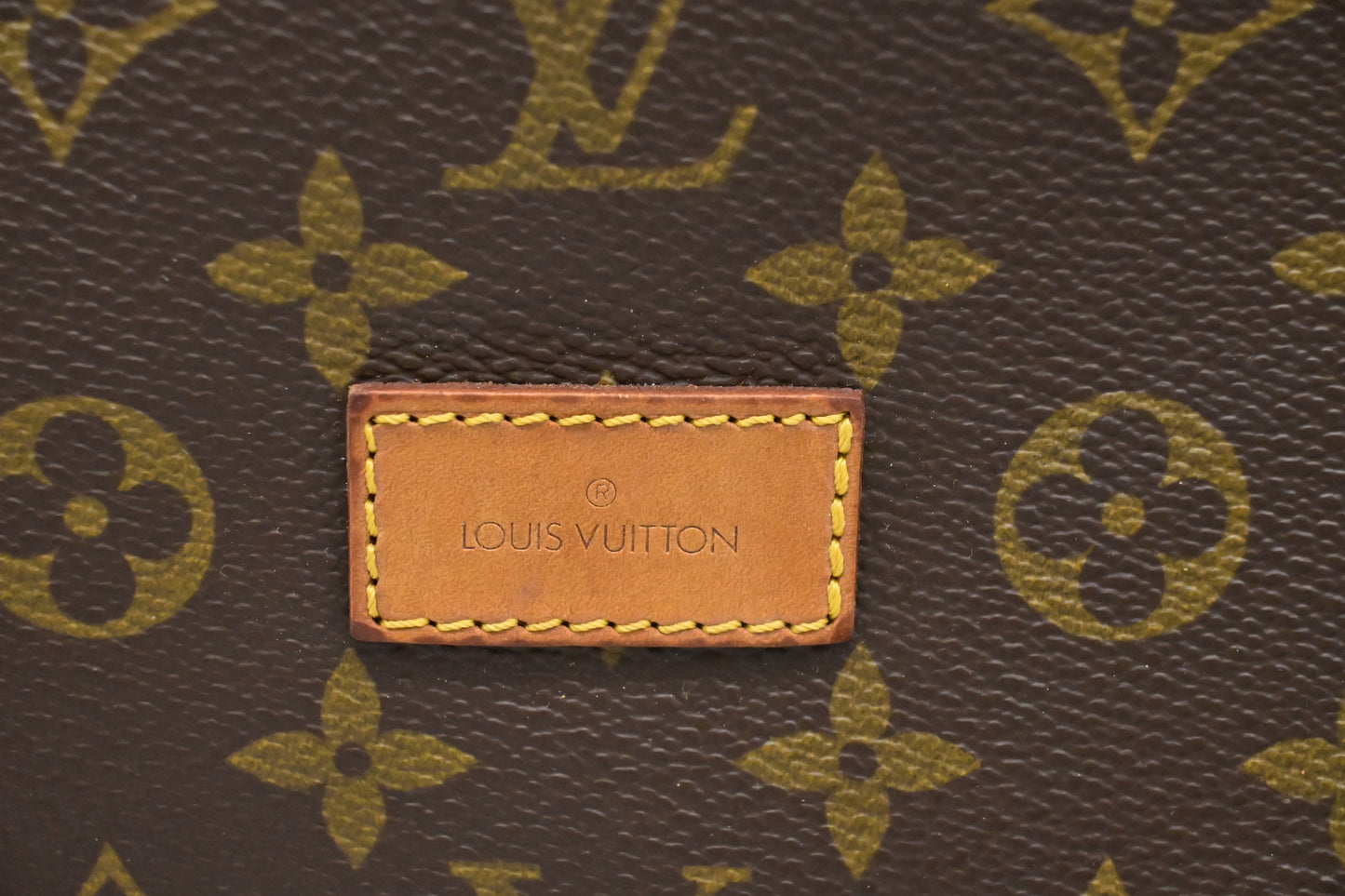 Louis Vuitton Saumur 43 in Monogram Canvas