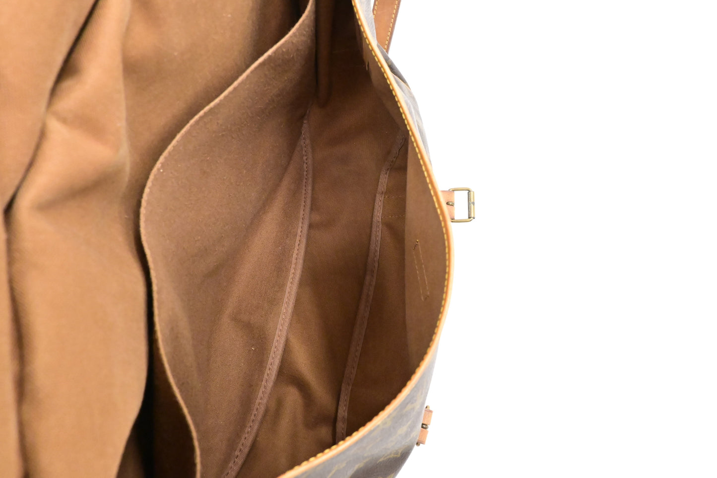 Louis Vuitton Saumur 43 in Monogram Canvas