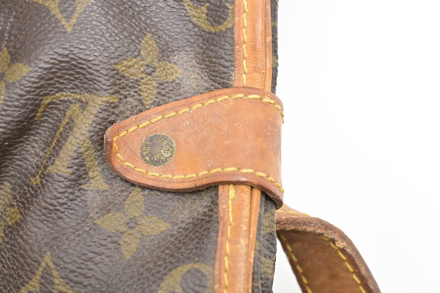 Louis Vuitton Saumur 43 in Monogram Canvas