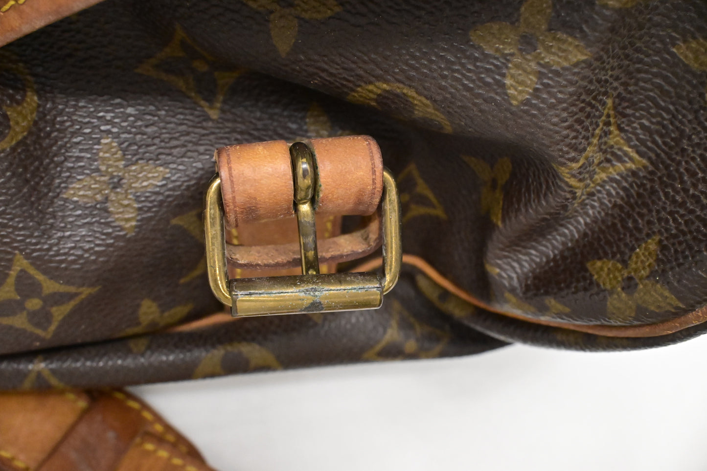 Louis Vuitton Saumur 43 in Monogram Canvas