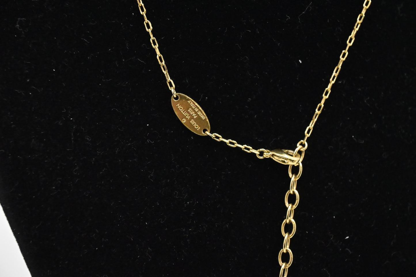 Louis Vuitton Fall in Love Necklace