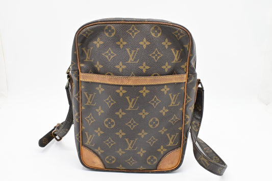 Louis Vuitton Danube MM in Monogram Canvas