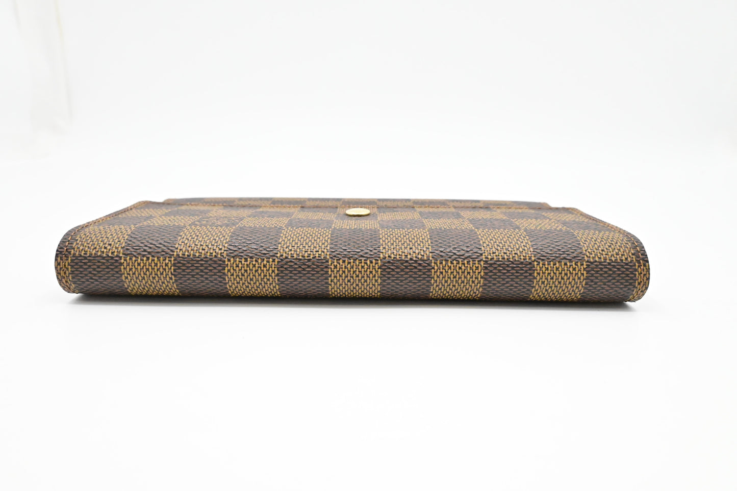 Louis Vuitton International Wallet in Damier Ebene Canvas