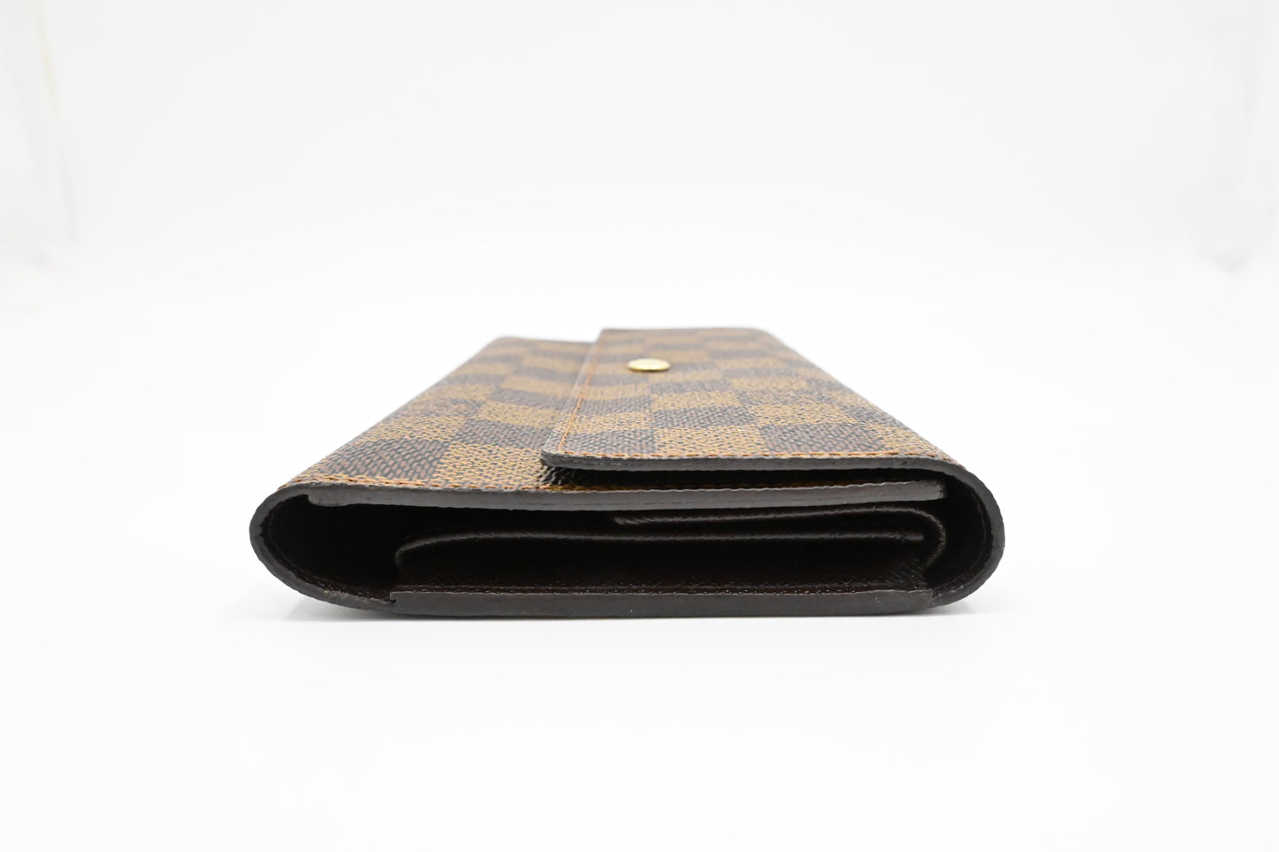 Louis Vuitton International Wallet in Damier Ebene Canvas