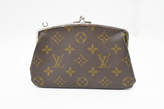 Louis Vuitton French Company Bucket Pouch in Monogram Canvas