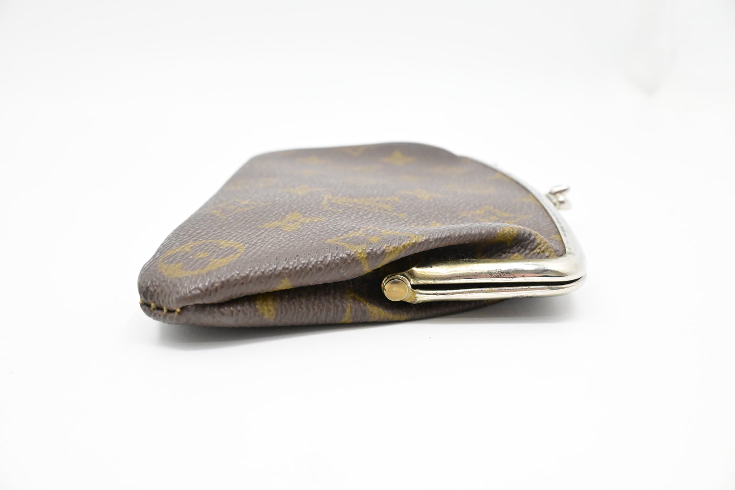 Louis Vuitton French Company Bucket Pouch in Monogram Canvas