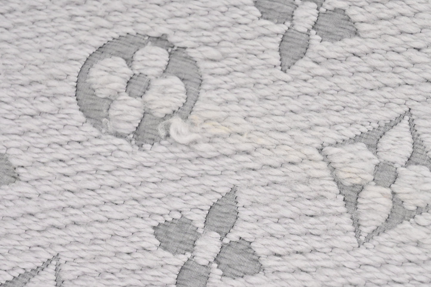 Louis Vuitton Logomania Scarf in Gray Wool and Silk