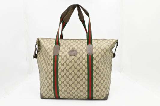 Gucci Shoulder Tote in GG Supreme Canvas