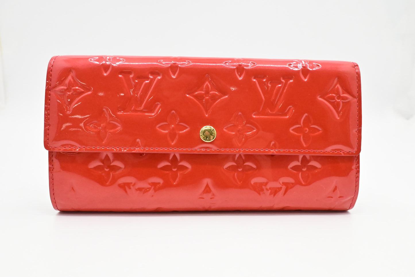 Louis Vuitton Sarah Wallet in Grapefruit Vernis Leather