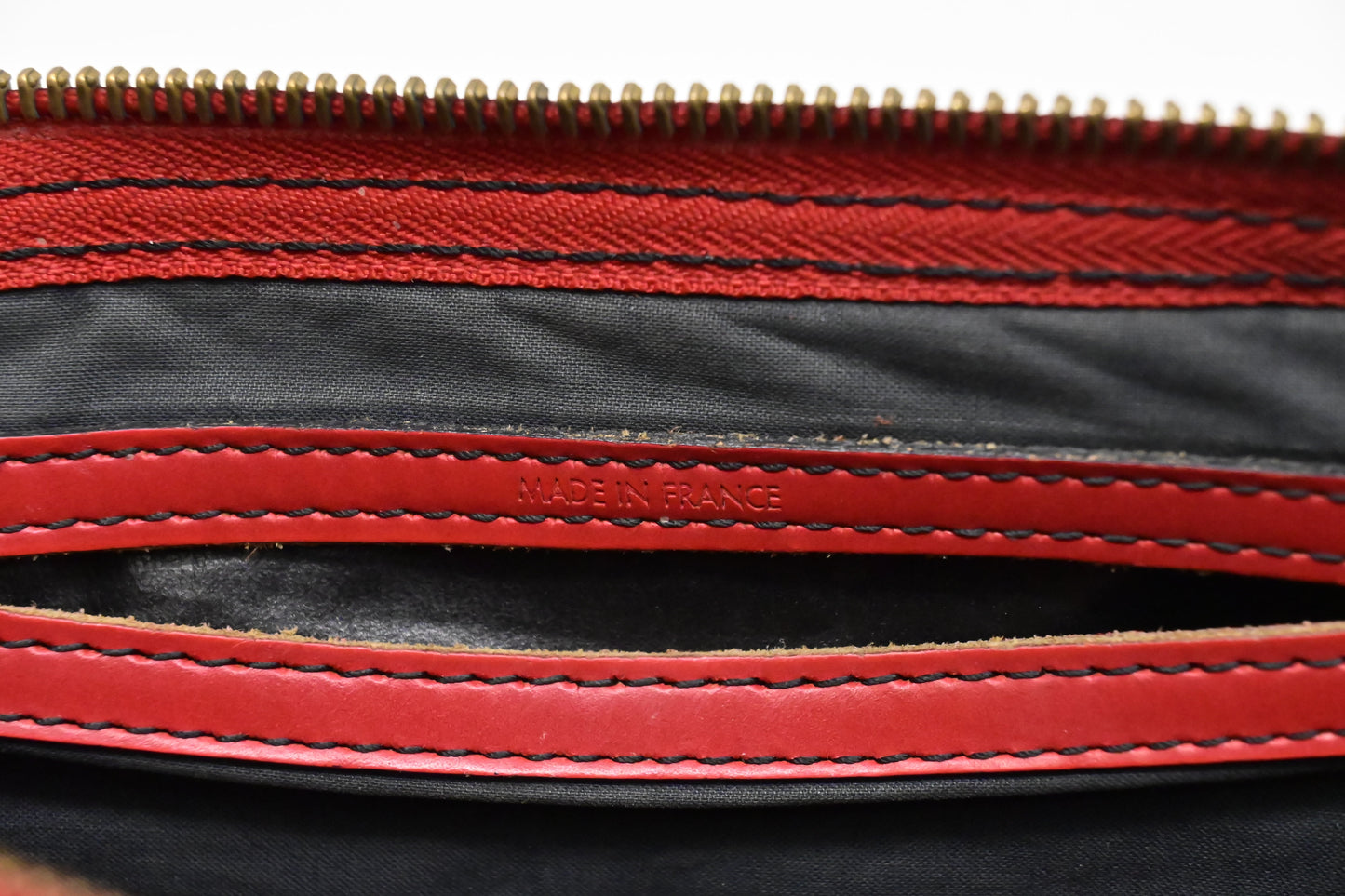Louis Vuitton Speedy 30 in Red Epi Leather