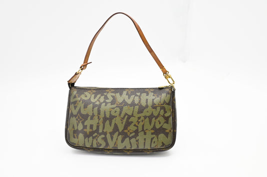 Louis Vuitton x Stephen Sprouse Pochette Accessoires in Green Graffiti Monogram Canvas