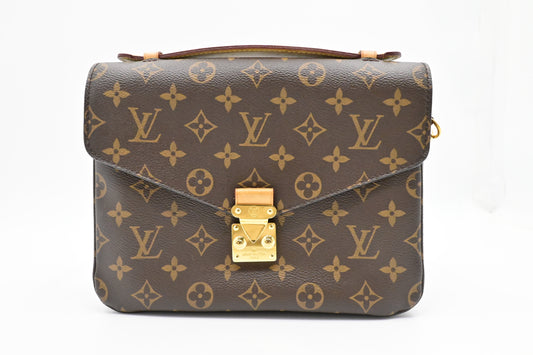 Louis Vuitton Pochette Métis in Monogram Canvas