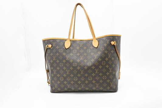Louis Vuitton Neverfull GM in Monogram Canvas