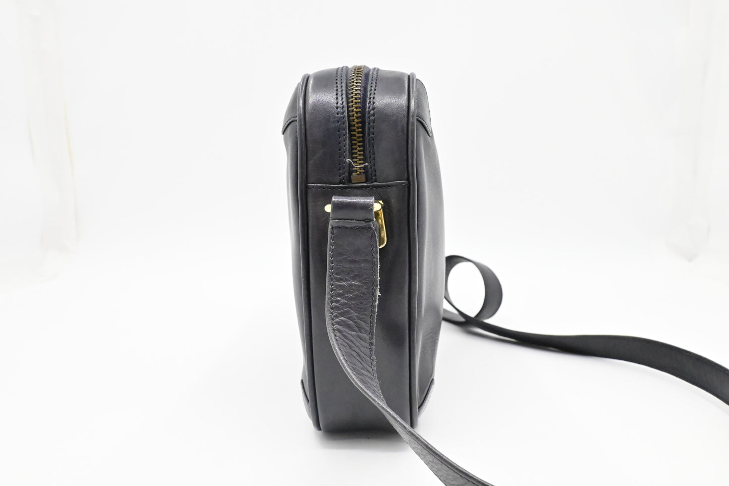 Gucci Crossbody in Navy Blue Leather