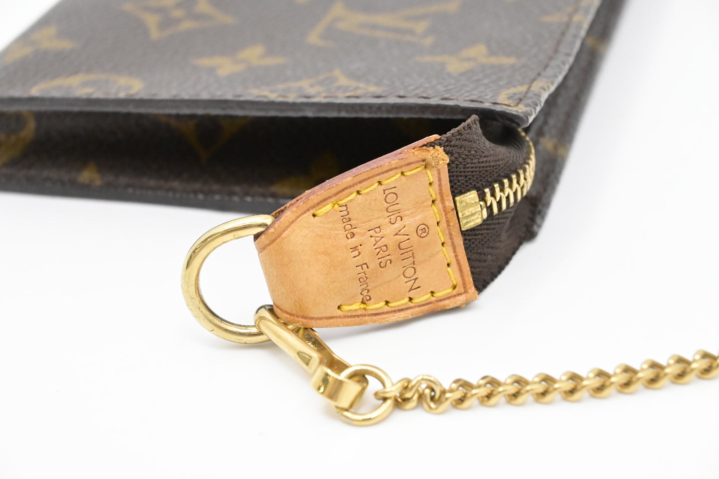 Louis Vuitton Bucket PM in Monogram Canvas