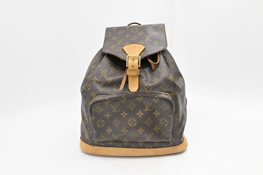 Louis Vuitton Montsouris GM in Monogram Canvas