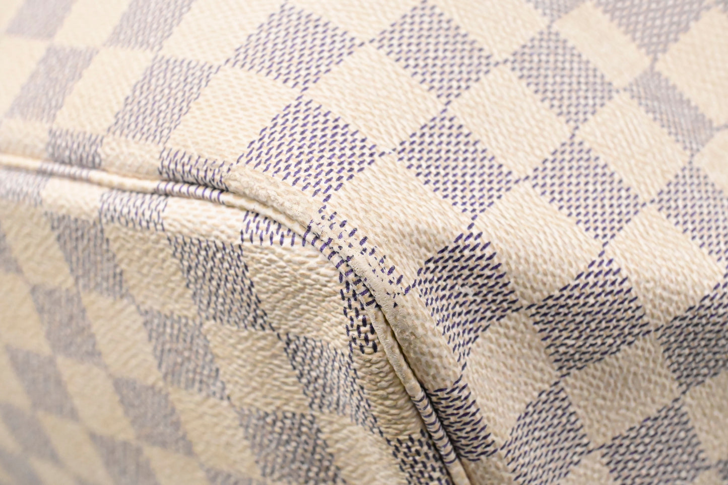 Louis Vuitton Neverfull GM in Damier Azur Canvas