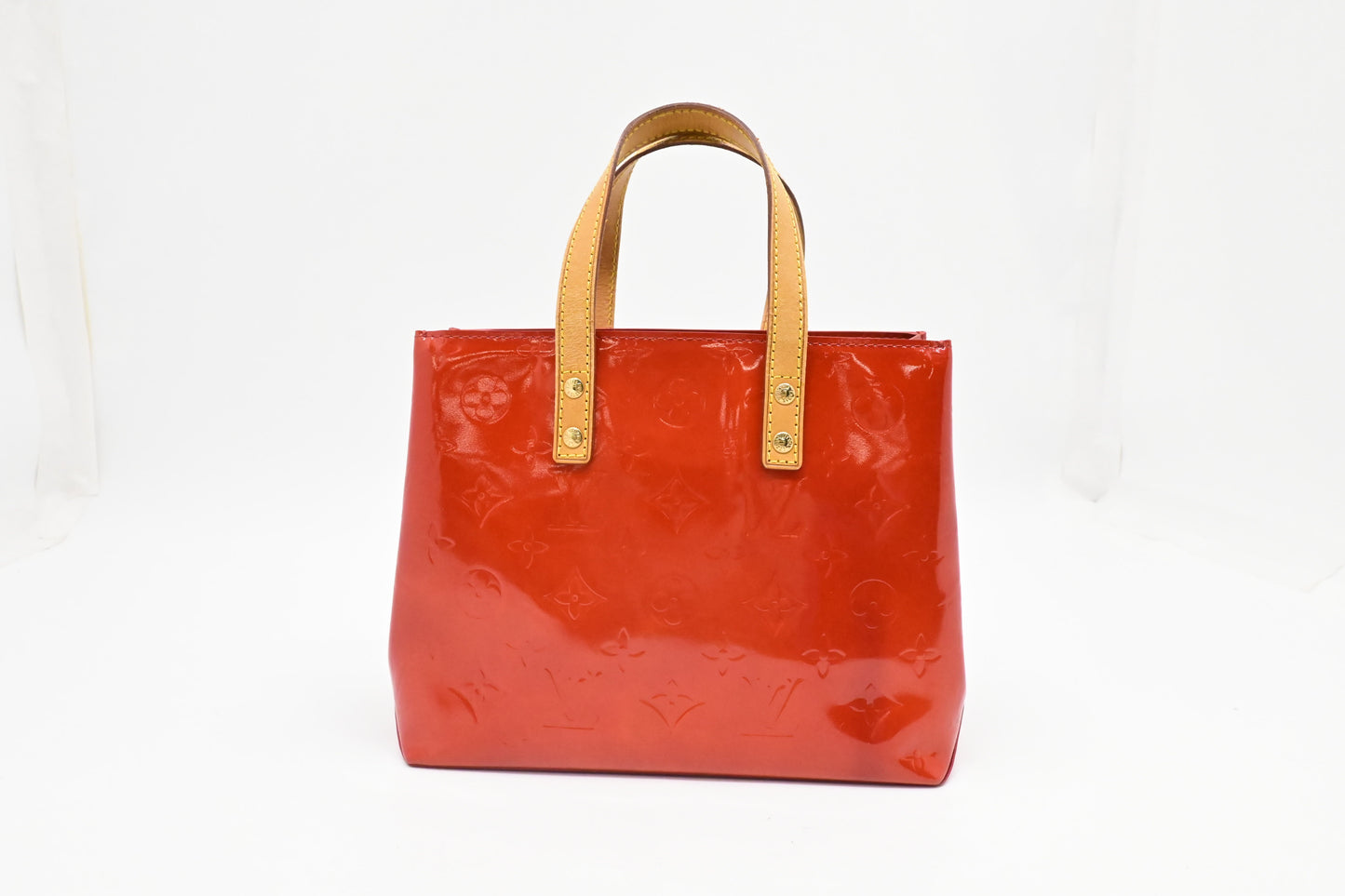 Louis Vuitton Reade PM in Rouge Grenadine Vernis Leather