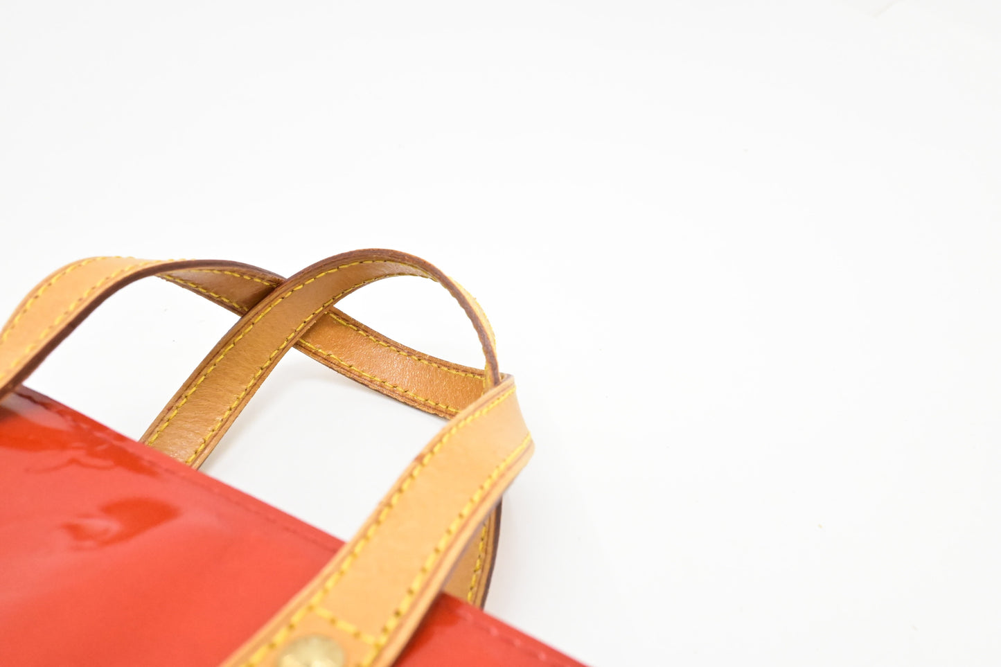 Louis Vuitton Reade PM in Rouge Grenadine Vernis Leather