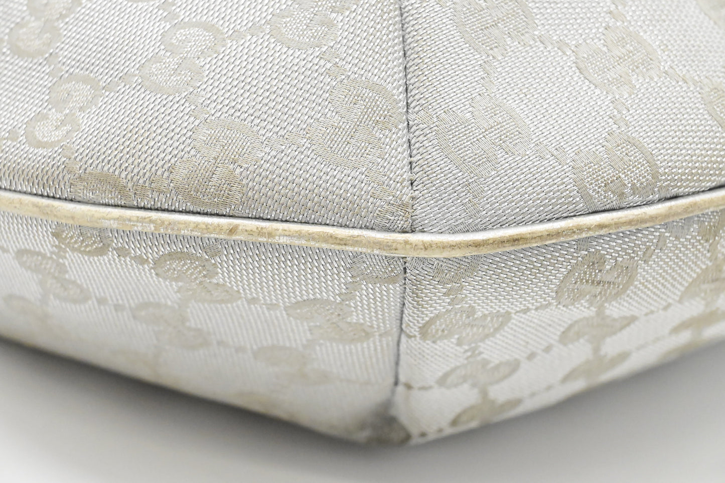 Gucci Crossbody Hobo Bag in Silver GG Canvas