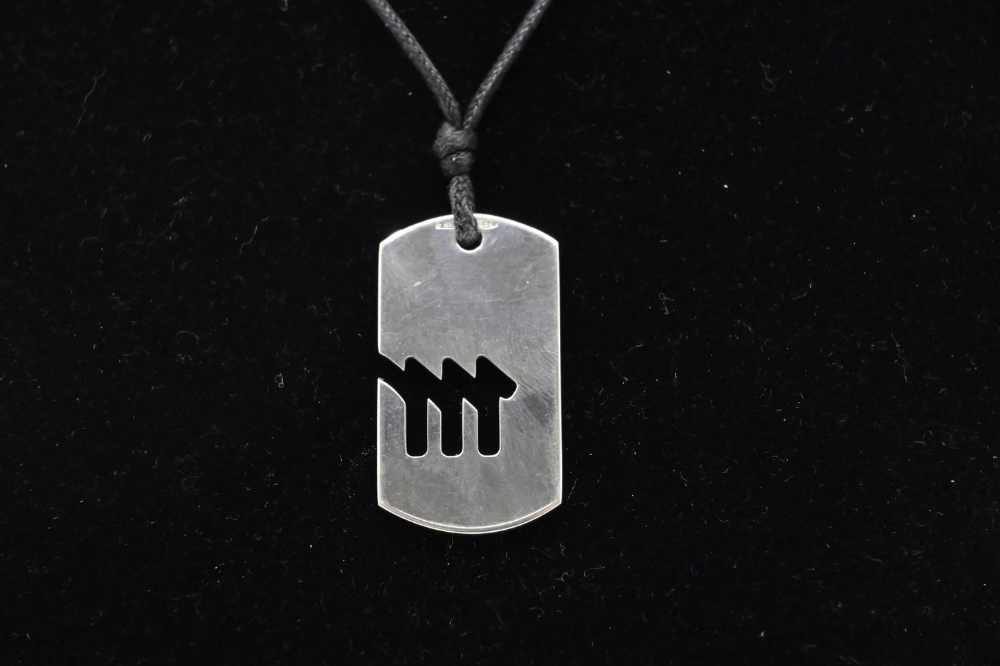 Gucci Virgo Dog Tag Necklace in Sterling Silver