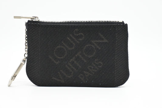 Louis Vuitton Pochette Cles in Damier Geant Canvas