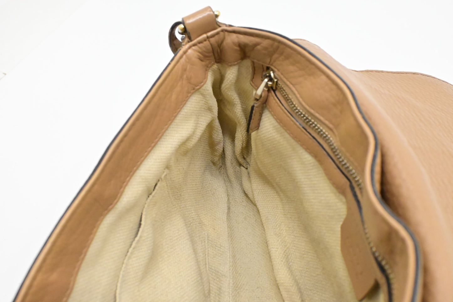 Gucci Soho Crossbody in Light Brown Leather