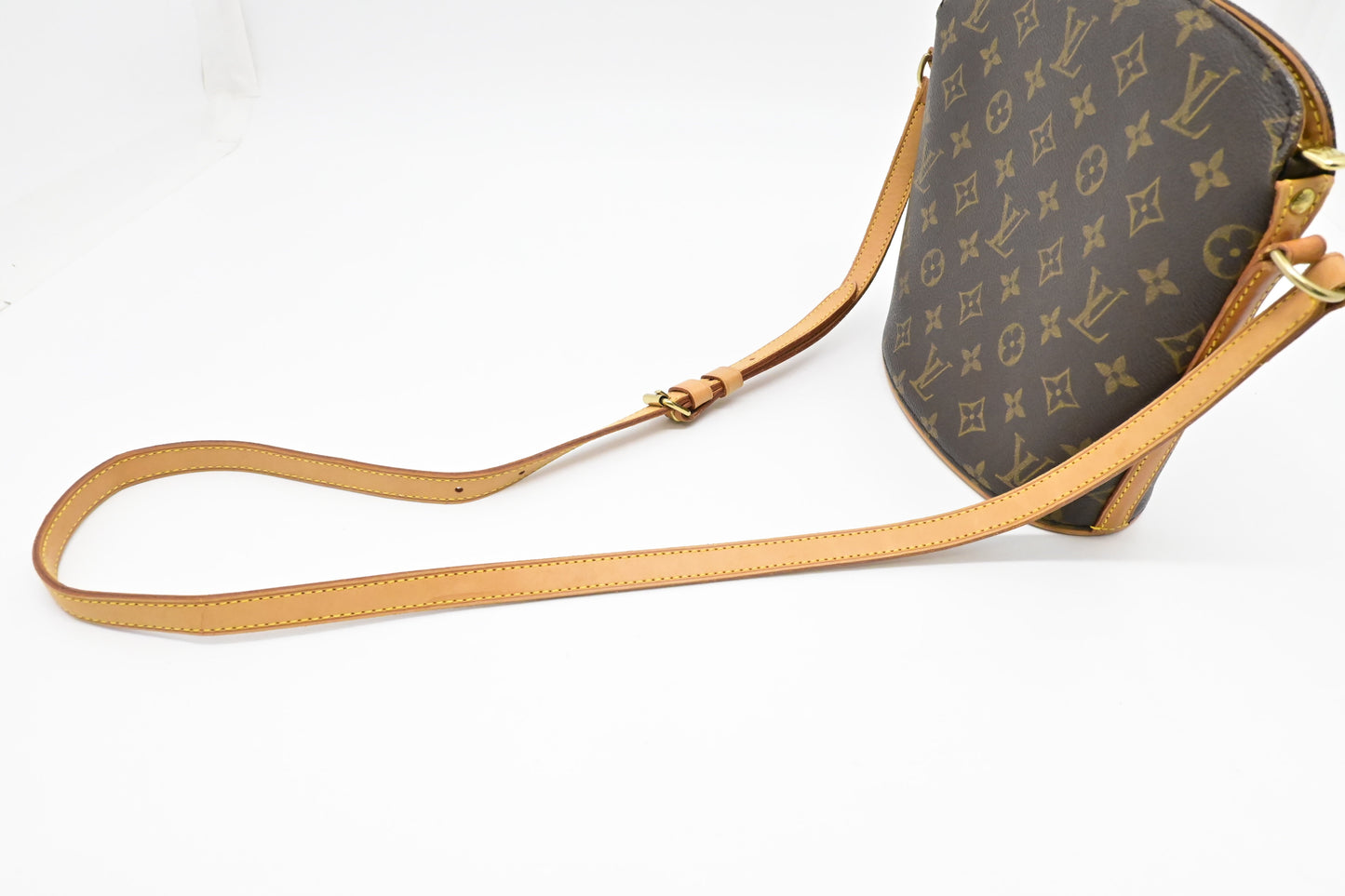 Louis Vuitton Drouot in Monogram Canvas