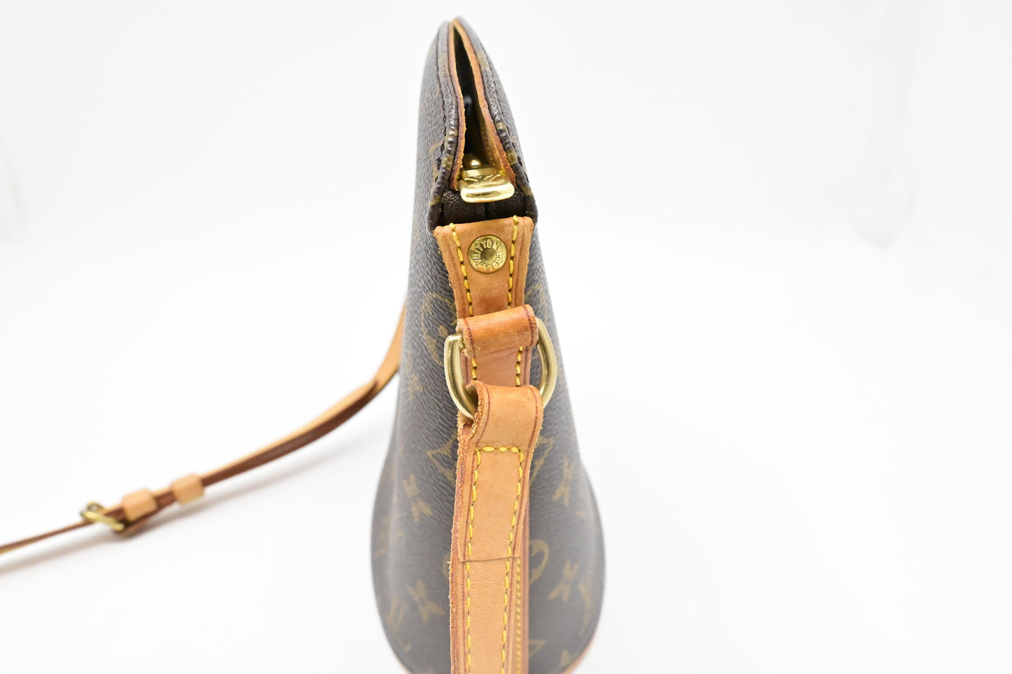 Louis Vuitton Drouot in Monogram Canvas
