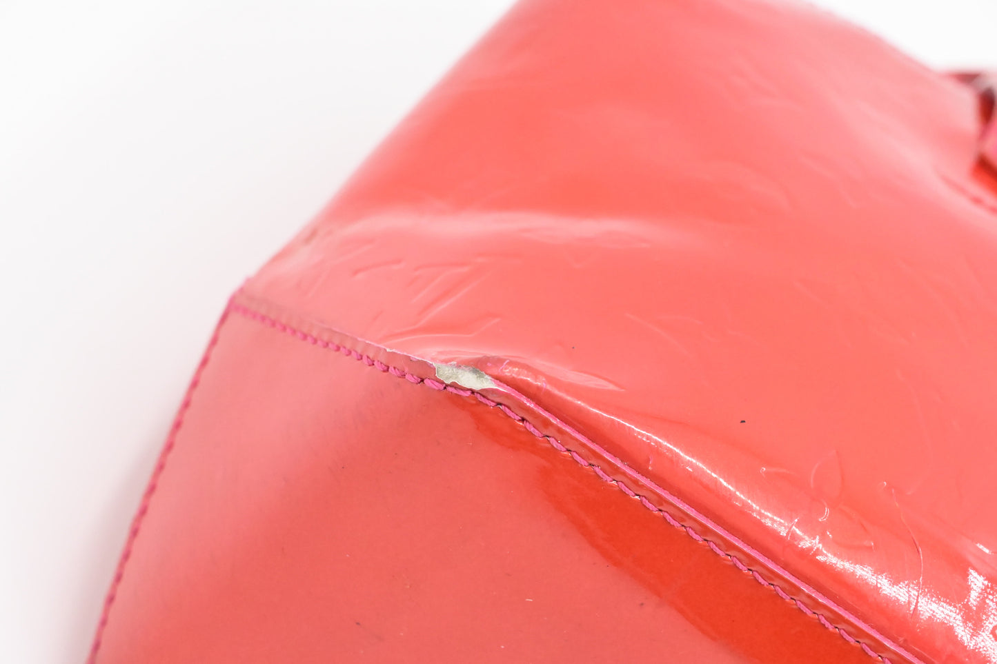 Louis Vuitton Wilshire PM in Rouge Grenadine Vernis Leather