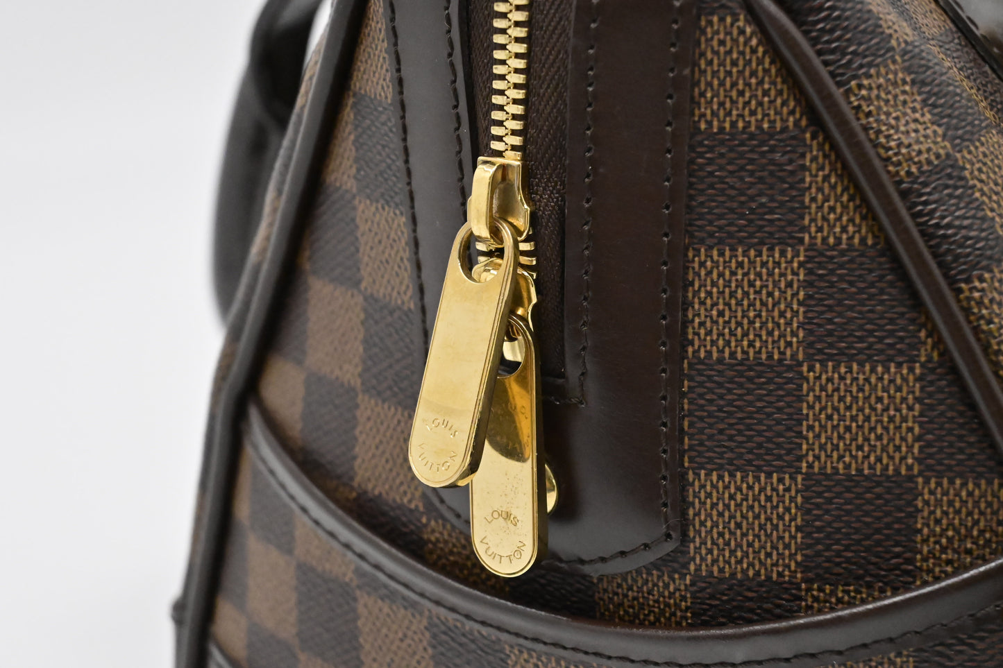 Louis Vuitton Berkeley in Damier Ebene Canvas