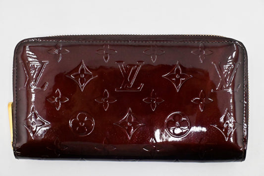 Louis Vuitton Long Zippy Wallet in Amarante Vernis Leather