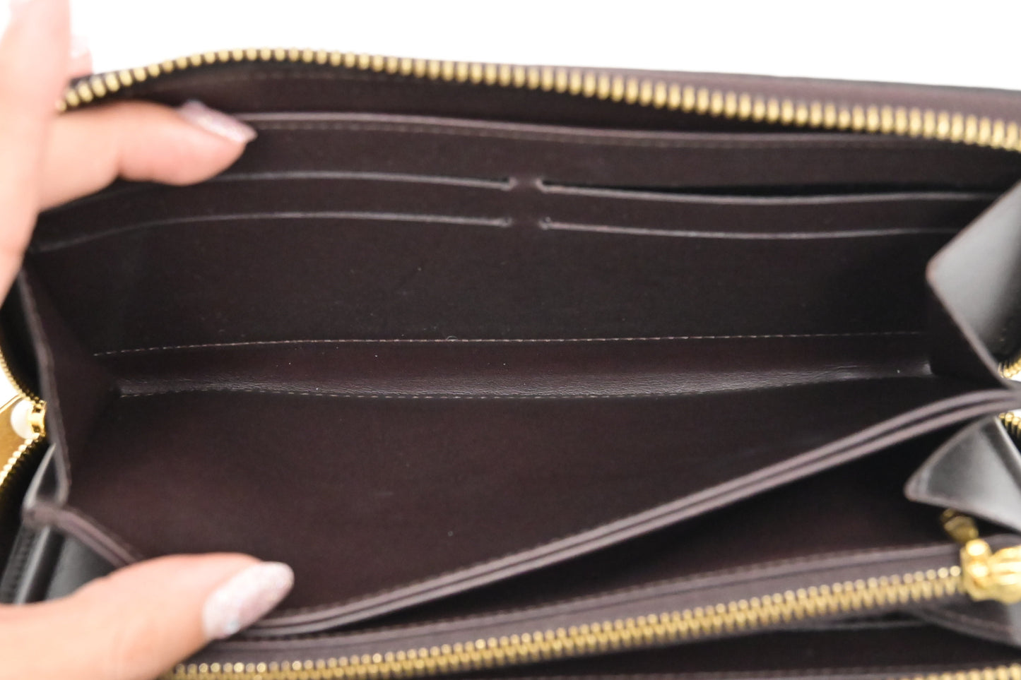 Louis Vuitton Long Zippy Wallet in Amarante Vernis Leather