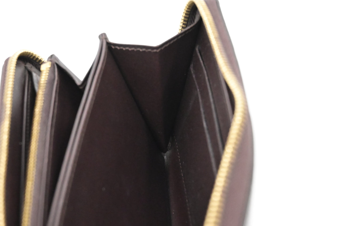 Louis Vuitton Long Zippy Wallet in Amarante Vernis Leather