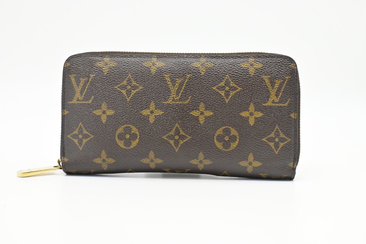 Louis Vuitton Long Zippy Wallet in Monogram Canvas