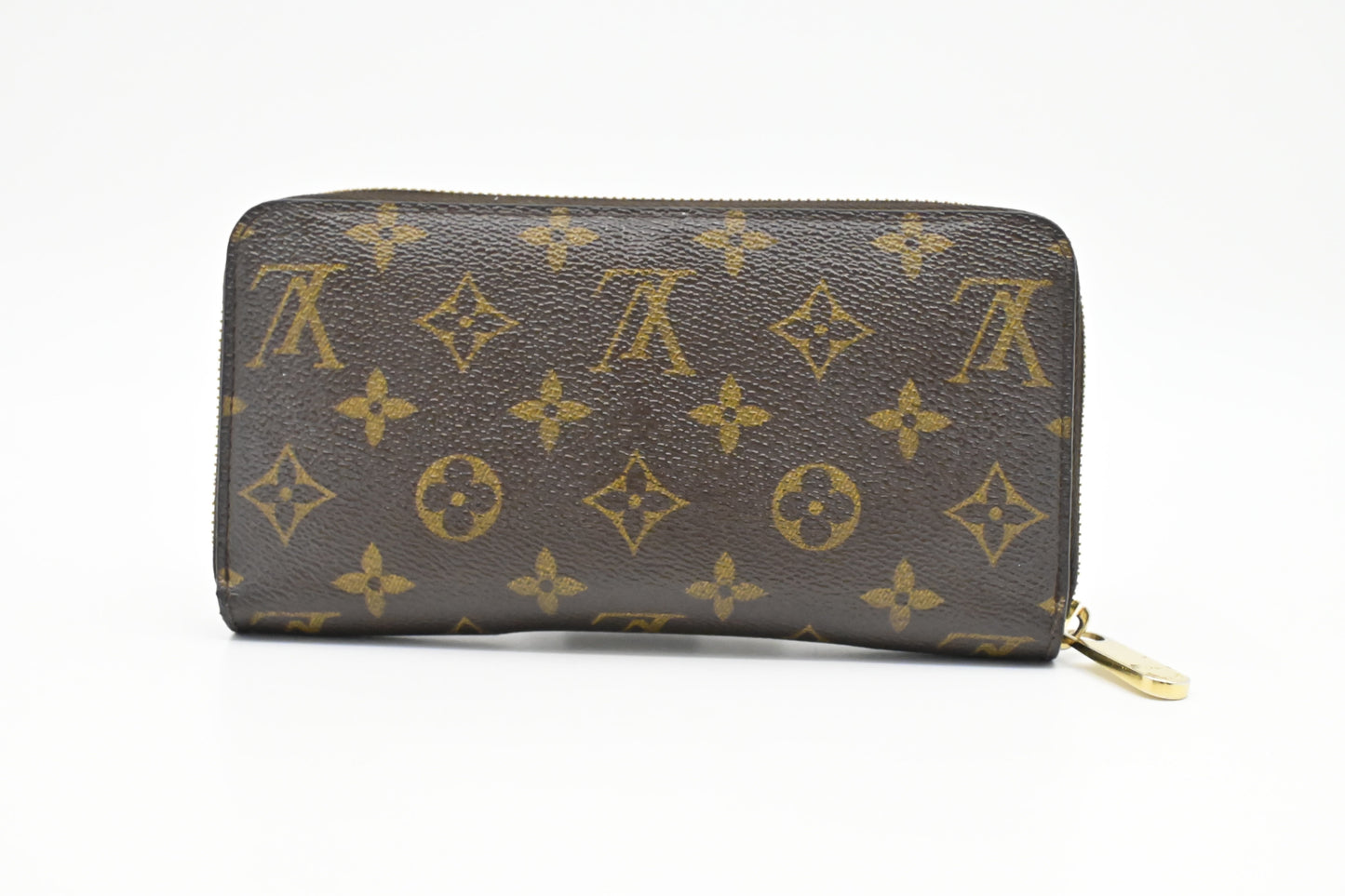 Louis Vuitton Long Zippy Wallet in Monogram Canvas